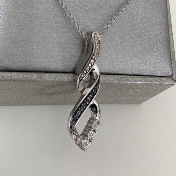 New Black & White Diamond Accent Twist Flame Pendant & Chain in Sterling Silver - Picture 6 of 7
